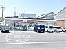 周辺：ローソン香芝上中店 徒歩5分。 360m