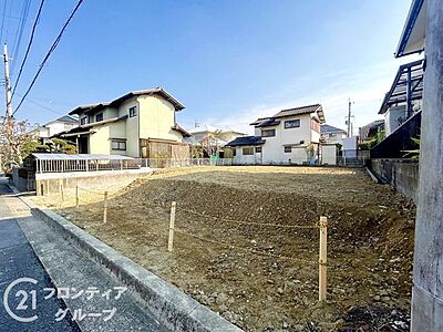 外観：小学校まで徒歩圏内！