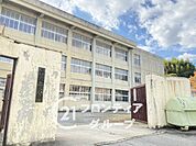 平群町立平群中学校 徒歩44分。 3460m