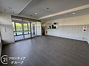 マンションのロビーは、住民の皆様が集うコミュニケーションの場であり、憩いの場です。