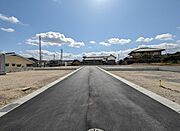 【現地写真】現地ご案内とともに住宅ローンのご相談も承ります！当社は多数融資銀行の取扱いあり。お客様それぞれにピッタリの融資先をご提案！【住宅ローン相談のみも大歓迎】