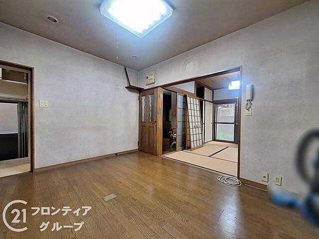 リビング/ダイニング 奈良市三条添川町