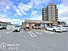 周辺：セブンイレブン橿原新賀町店 徒歩1分。 50m