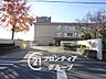 周辺：橿原市立耳成西小学校 徒歩13分。 970m