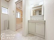 多様化する住まいのお悩みを当社へお気軽にご相談下さい