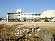 橿原市立真菅北小学校 徒歩15分。 1190m