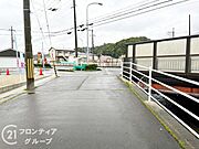 現地写真更新！現地ご案内とともに住宅ローンのご相談も承ります！実際の道路幅や雰囲気は、ぜひ一緒に現地で確認いたしましょう