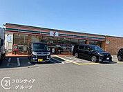 セブンイレブン広陵町笠東店 徒歩10分。 760m