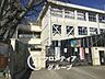 周辺：奈良市立あやめ池小学校 徒歩10分。 770m