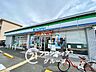 周辺：ファミリーマート高田市場店 徒歩8分。 630m