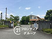 木津川市立相楽台小学校 徒歩9分。 680m