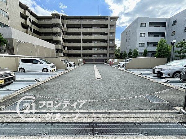 駐車場を拡大表示