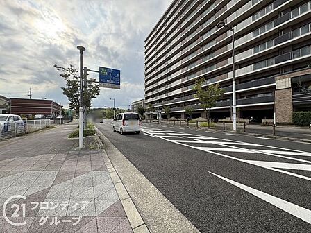 住まい探しは、情報収集の段階から動き出すことで選択肢が広がります。気になる物件があれば、まずお気軽にお問い合わせください