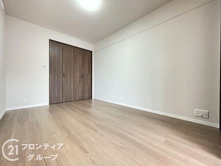 住まい選びは、価格や立地だけでなく、将来の暮らし方まで含めて考えることが大切です。今の段階で気になっていることを、まずスタッフに話してみてください