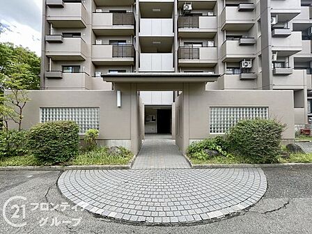 資金計画や住宅ローンのしくみなど、購入前に知っておきたいことをわかりやすくご説明しています。まずはお気軽にお問い合わせください