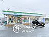 周辺：ファミリーマート河合店 徒歩6分。 420m