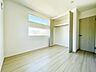 洋室：住宅購入の流れや必要な手続きについて、順を追ってご説明しています。はじめての方でも安心してご相談いただける環境を整えています
