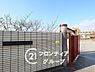 周辺：田原本町立田原本小学校 徒歩13分。 990m
