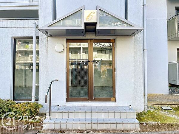 エントランスを拡大表示