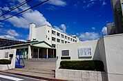 高槻市立北大冠小学校 625m