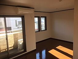 エンブレム 1階ワンルームのリビング/ダイニング