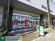 ファミリーマート狭山市駅東口店 1923m