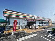 セブンイレブン狭山水野店 385m