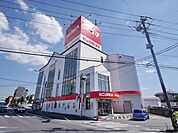 コジマ×ビックカメラ所沢西店 601m