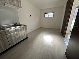 アーバンヴィラ摂津 201 2階1LDKのリビング/ダイニング