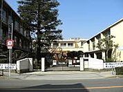 茨木市立養精中学校