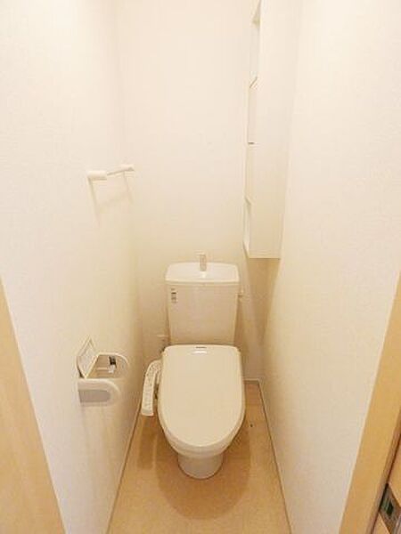 画像11:ウォシュレット付のトイレ