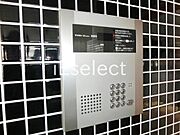 オートロック付のエントランス。