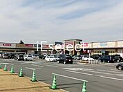 マックスバリュ稲毛長沼店 徒歩14分。 1110m
