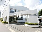 医療法人甲辰会海保病院 徒歩9分。 690m