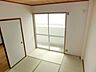 寝室：落ち着く和室ございます