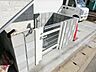 その他：敷地内のごみ置き場。