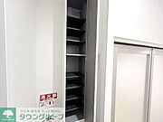 お部屋探しは株式会社　タウンハウジング　までお気軽にお問合せ下さい。クレジットカード決済・首都圏を中心直営143店舗　仲介件数全国2位の豊富な実績！諸費用・審査等・何でもご相談下さい。