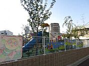 幼稚園、保育園「門真保育園まで696m」