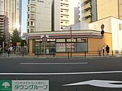 セブンイレブン 675m