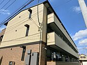 2012年築　オートロック付