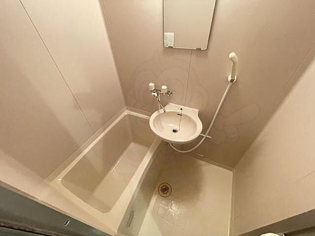 浴室
