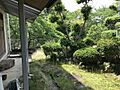 敷地内