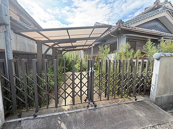 駐車場を拡大表示