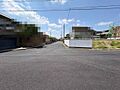 北側道路、東側...