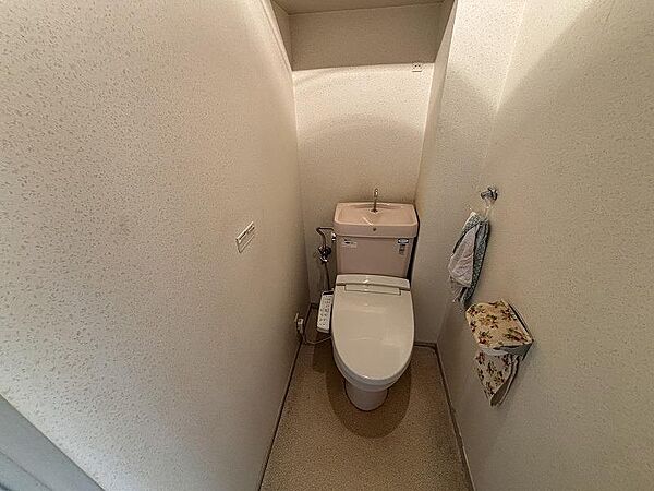 トイレを拡大表示