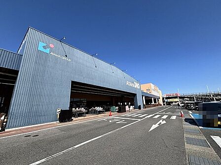 近隣商業施設「アヤハディオ」