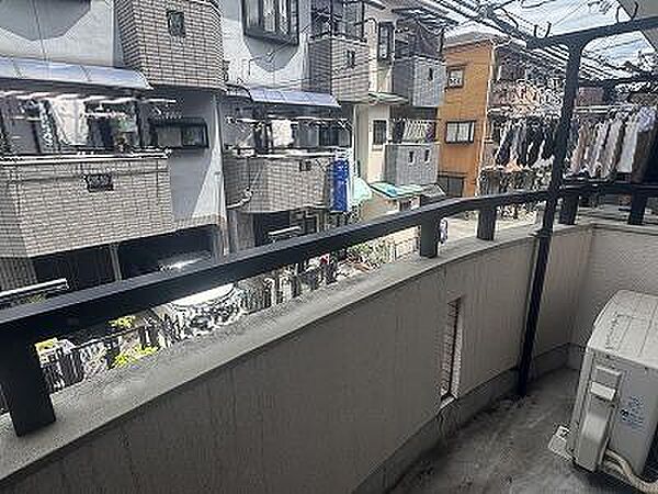 バルコニーを拡大表示