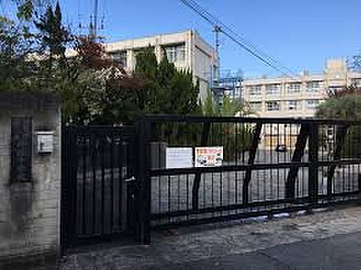 峯塚中学校まで...