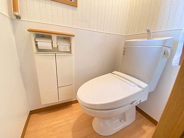 トイレを拡大表示