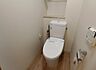 トイレ：トイレ2021年9月頃交換※画像は生成AIで荷物を消した画像です。